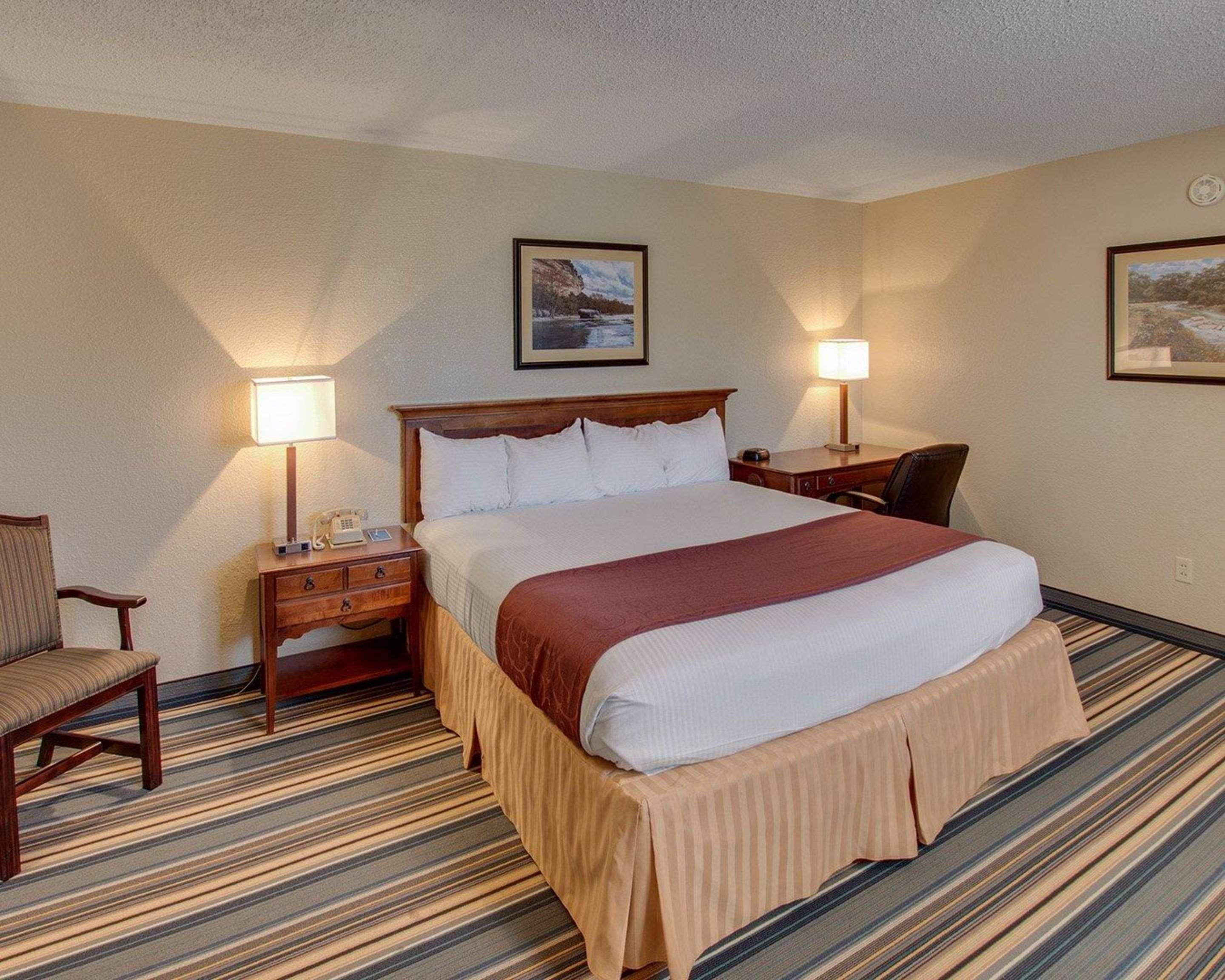Days Inn By Wyndham Gatesville Exterior foto